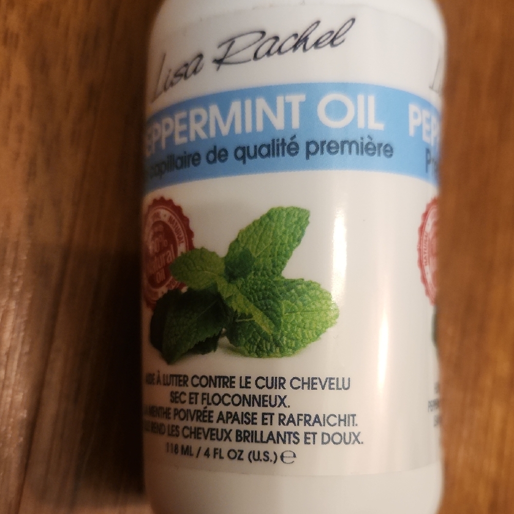 Peppermint Oil Bottle with Mint Graphic - Blue & White Label